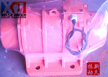 振動(dòng)電機(jī) 振動(dòng)電機(jī)